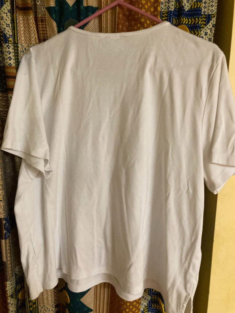 Decorated tee shirt - Picture 4 of 4